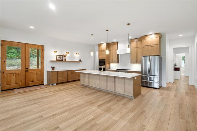 3841 N 3rd Street, Kalamazoo, MI 49009