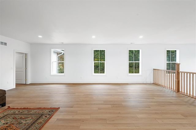 3841 N 3rd Street, Kalamazoo, MI 49009