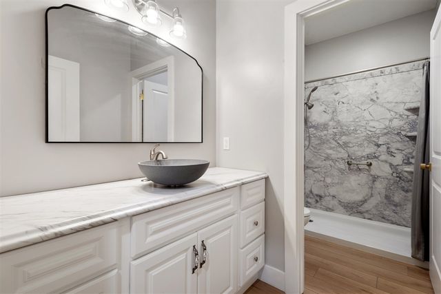 3841 N 3rd Street, Kalamazoo, MI 49009