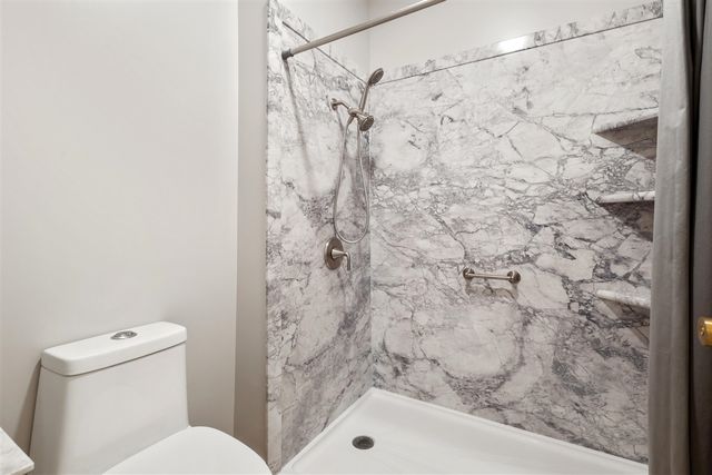 3841 N 3rd Street, Kalamazoo, MI 49009