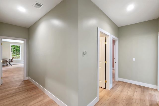 3841 N 3rd Street, Kalamazoo, MI 49009