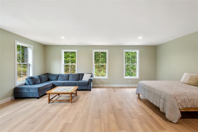 3841 N 3rd Street, Kalamazoo, MI 49009