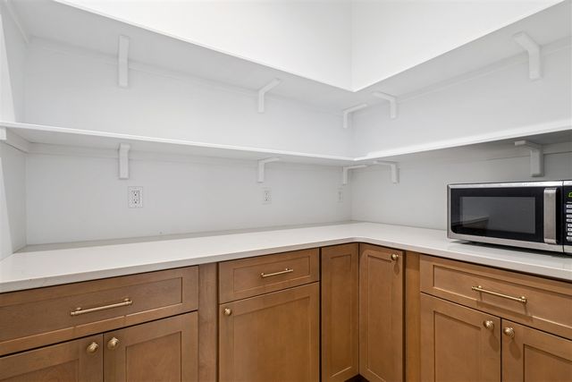 3841 N 3rd Street, Kalamazoo, MI 49009