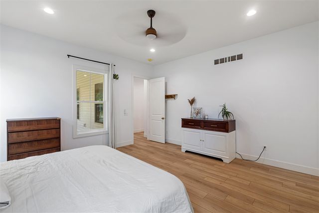 3841 N 3rd Street, Kalamazoo, MI 49009