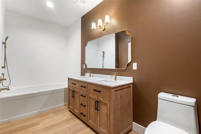 3841 N 3rd Street, Kalamazoo, MI 49009