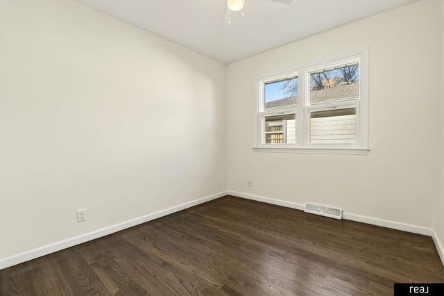 2554 5th Avenue, Council Bluffs, IA 51501