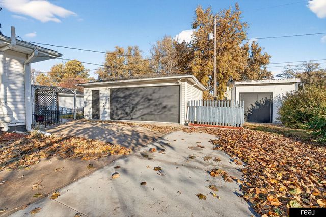 2554 5th Avenue, Council Bluffs, IA 51501