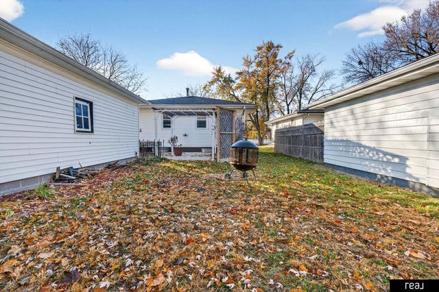 2554 5th Avenue, Council Bluffs, IA 51501