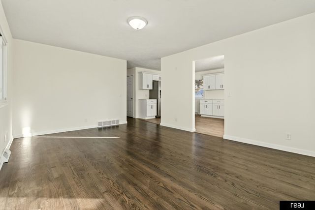 2554 5th Avenue, Council Bluffs, IA 51501