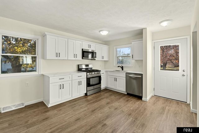 2554 5th Avenue, Council Bluffs, IA 51501