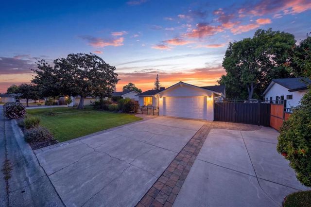 18397 Swarthmore Drive, Saratoga, CA 95070