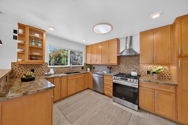 18397 Swarthmore Drive, Saratoga, CA 95070