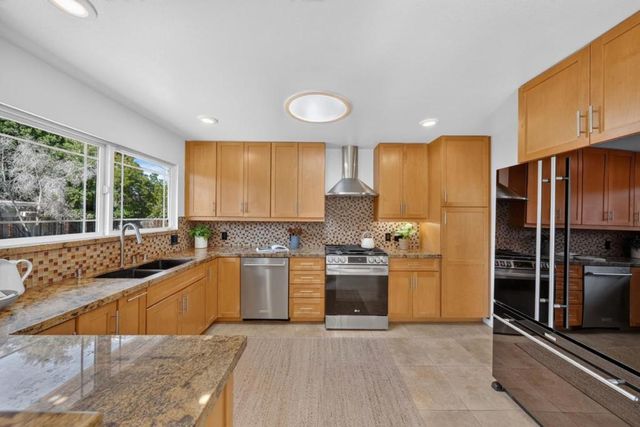 18397 Swarthmore Drive, Saratoga, CA 95070