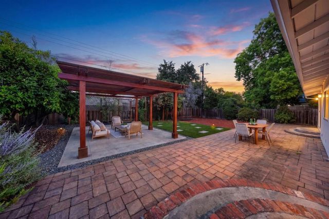 18397 Swarthmore Drive, Saratoga, CA 95070