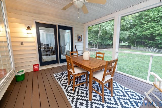 9073 Little Garden Way, Mechanicsville, VA 23116