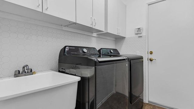 39318 Gleneagles Circle, Palm Desert, CA 92211