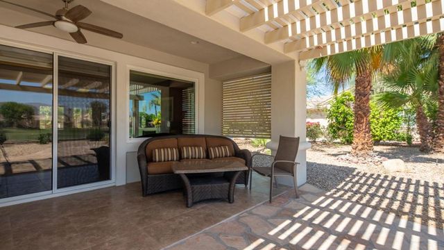 39318 Gleneagles Circle, Palm Desert, CA 92211
