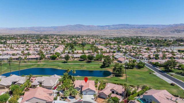 39318 Gleneagles Circle, Palm Desert, CA 92211