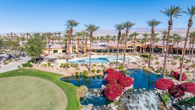 39318 Gleneagles Circle, Palm Desert, CA 92211
