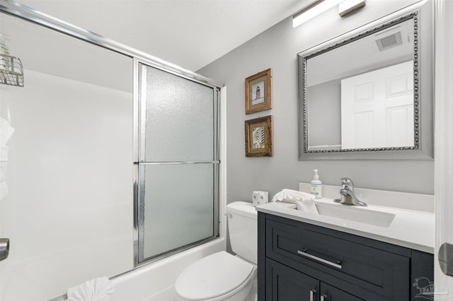 676 Santa Rosa Blvd 6-F, Ft Walton Beach, FL 32548