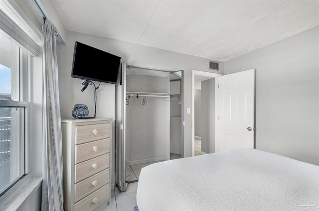 676 Santa Rosa Blvd 6-F, Ft Walton Beach, FL 32548