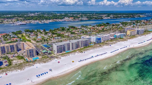 676 Santa Rosa Blvd 6-F, Ft Walton Beach, FL 32548