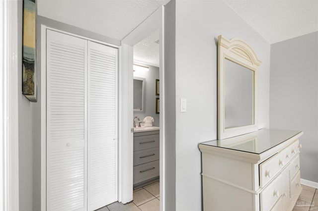 676 Santa Rosa Blvd 6-F, Ft Walton Beach, FL 32548