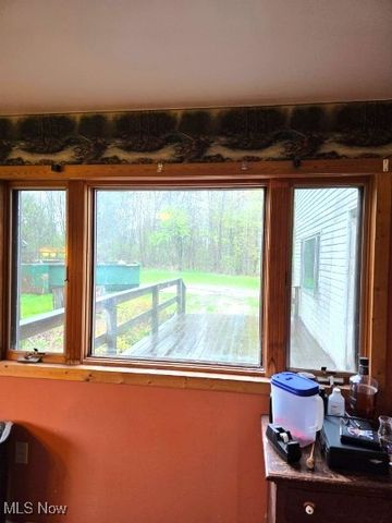 16270 Mayfield Road, Huntsburg, OH 44046