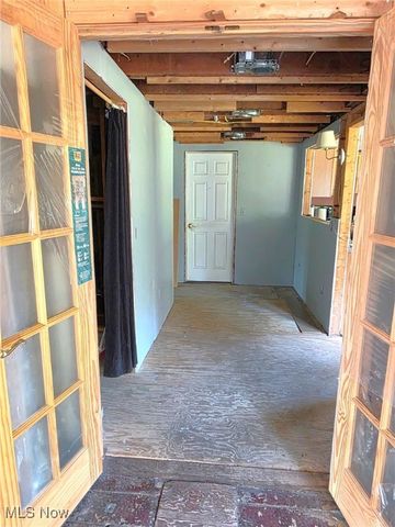 16270 Mayfield Road, Huntsburg, OH 44046