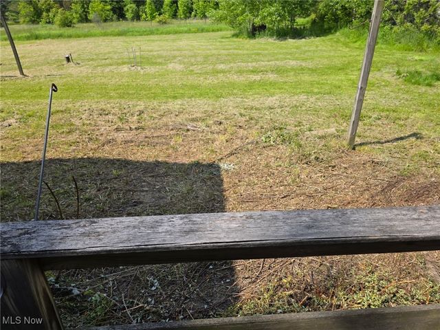 16270 Mayfield Road, Huntsburg, OH 44046