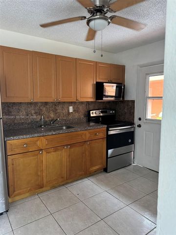 50 W 23rd St 8, Hialeah, FL 33010