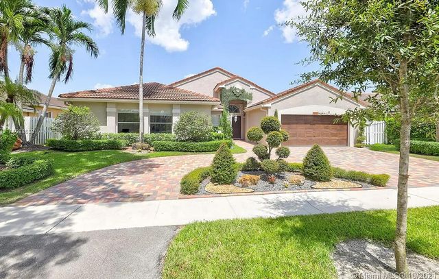 912 NW 132nd Avenue, Sunrise, FL 33325