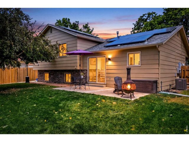 2431 Sunstone Dr, Fort Collins, CO 80525