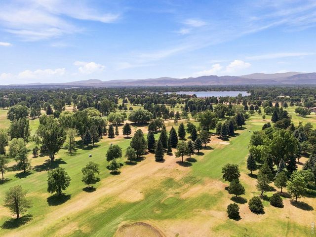 2431 Sunstone Dr, Fort Collins, CO 80525