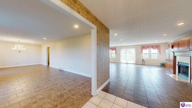 3219 Tonieville Road, Hodgenville, KY 42748