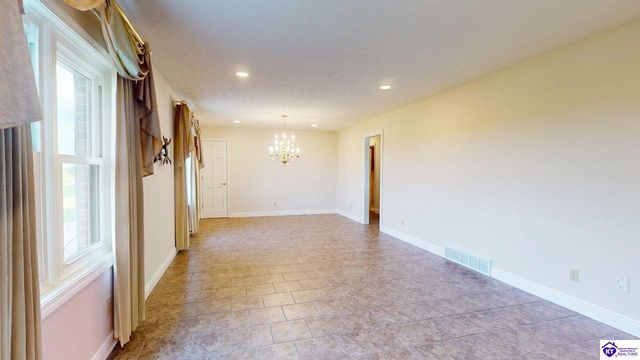 3219 Tonieville Road, Hodgenville, KY 42748