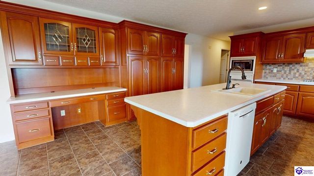 3219 Tonieville Road, Hodgenville, KY 42748
