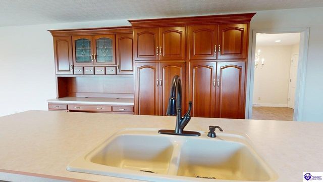 3219 Tonieville Road, Hodgenville, KY 42748