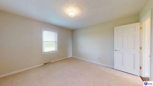3219 Tonieville Road, Hodgenville, KY 42748