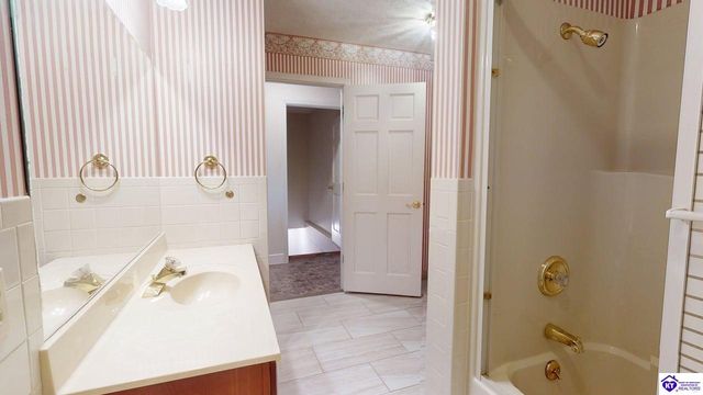 3219 Tonieville Road, Hodgenville, KY 42748