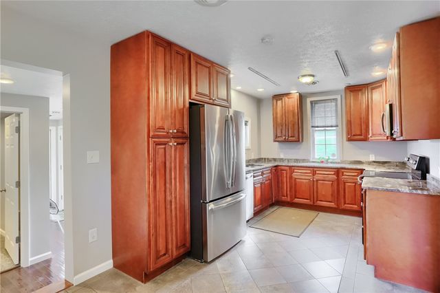 110 Oakville Rd., Chippewa Twp, PA 15010