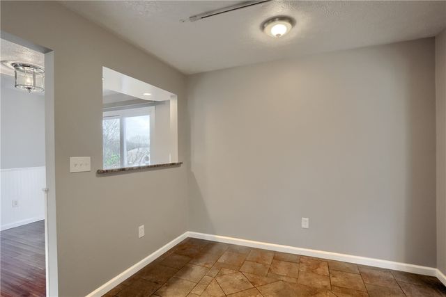 110 Oakville Rd., Chippewa Twp, PA 15010