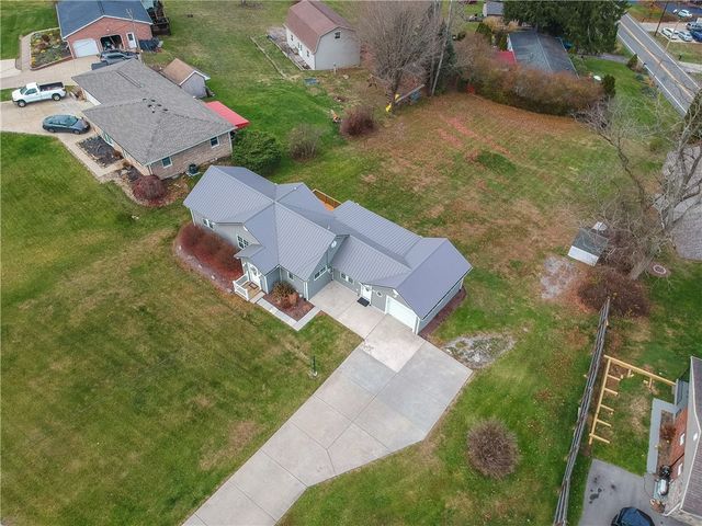 110 Oakville Rd., Chippewa Twp, PA 15010