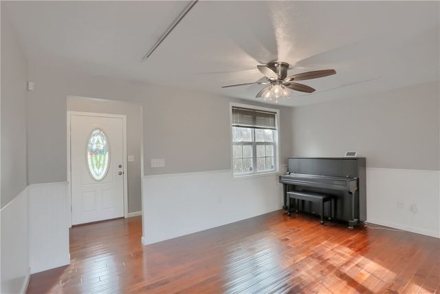 110 Oakville Rd., Chippewa Twp, PA 15010