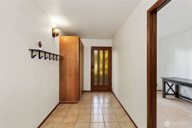 3921 S Angeline Street, Seattle, WA 98118