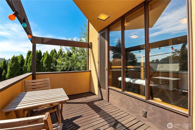 3921 S Angeline Street, Seattle, WA 98118