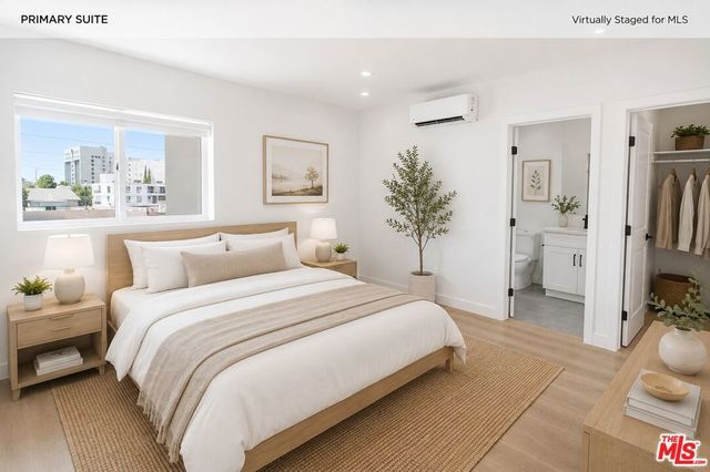 14167 Calvert Street, Los Angeles, CA 91401