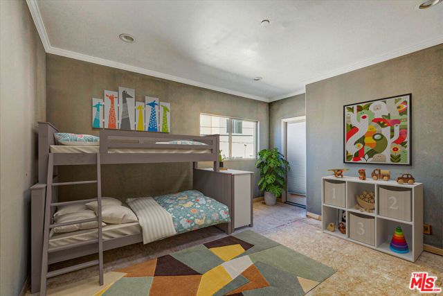 621 E Olive Avenue 106, Burbank, CA 91501