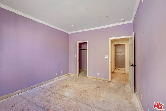 621 E Olive Avenue 106, Burbank, CA 91501