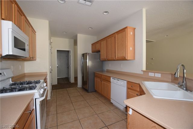 2452 Cosmic Ray Place, Henderson, NV 89044